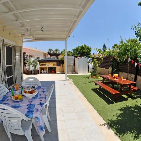 Villa Ameli Beach House